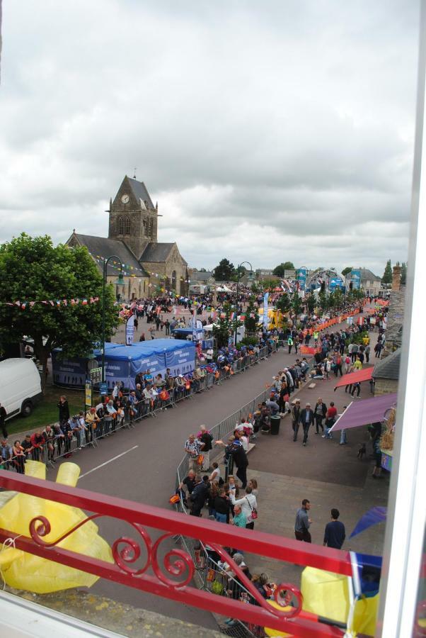 Gite Le Sainte Mere Eglise Exterior foto